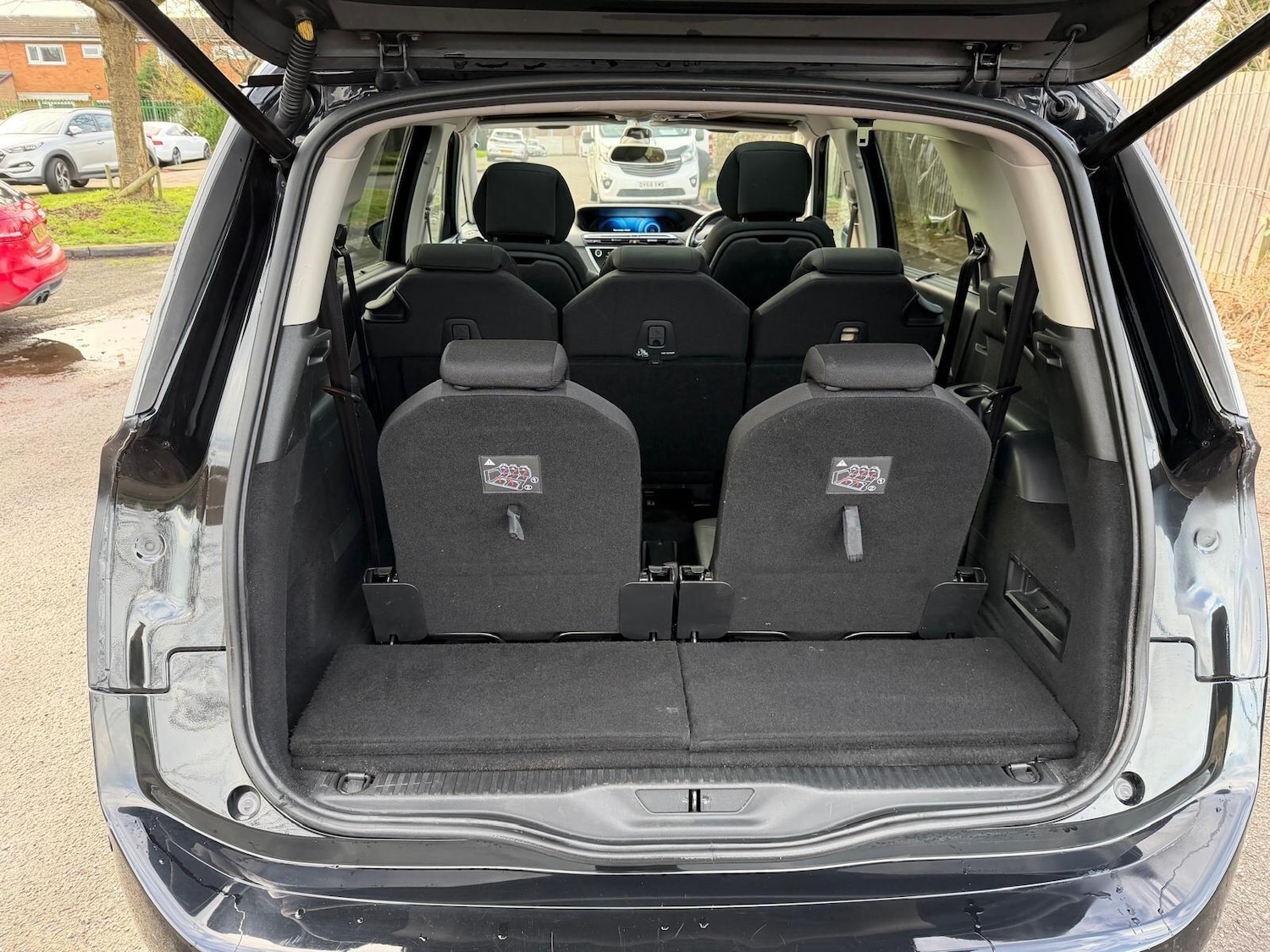 Used Citroen C4 Grand Picasso 2016 for sale - 76942548: Photo 42