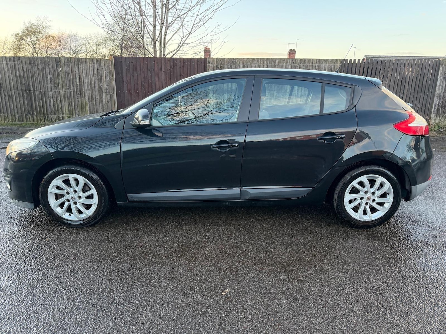 Used Renault Megane 2013 for sale - 77565134: Photo 6