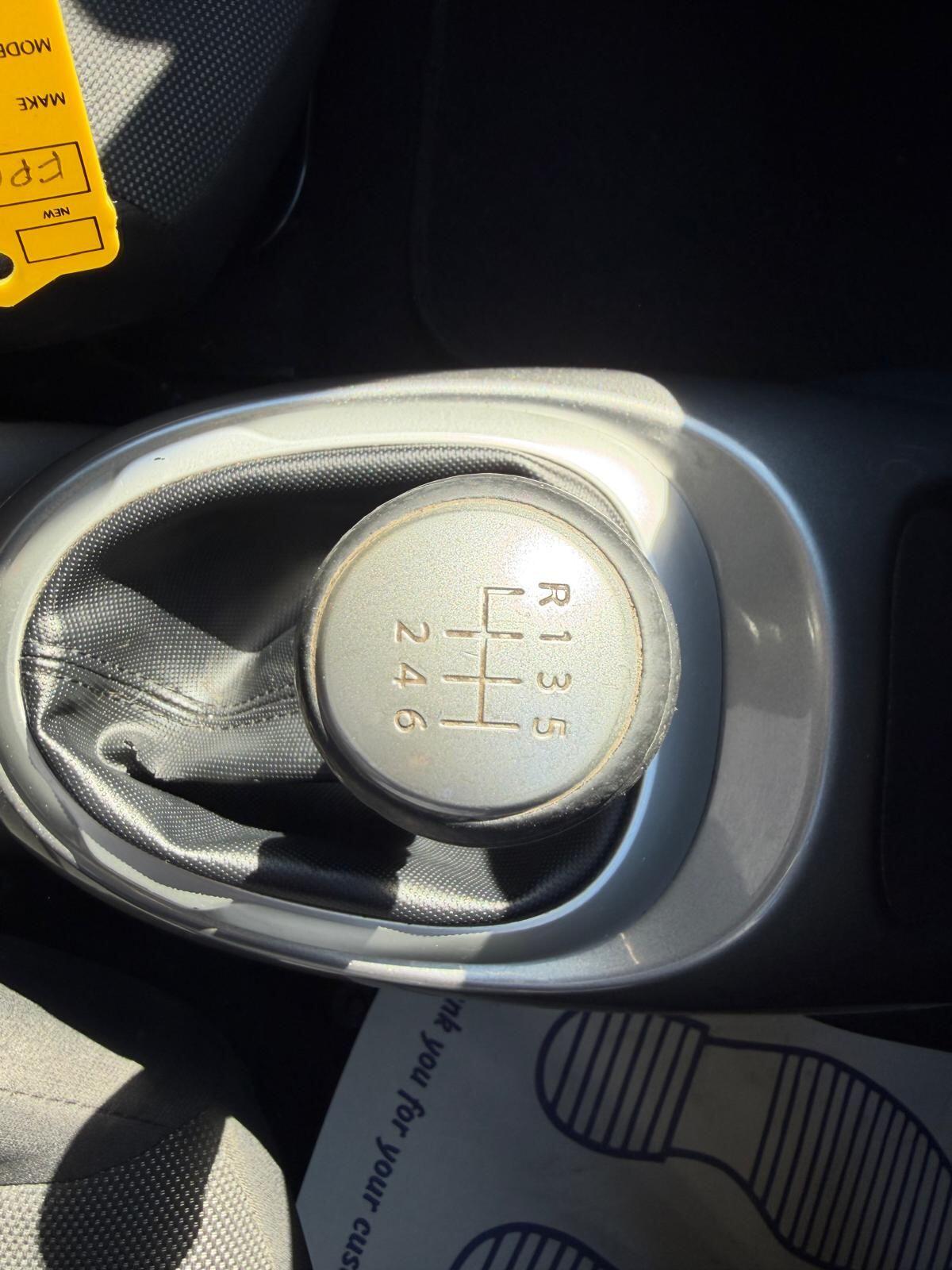 Used Nissan Juke 2013 for sale - 78147949: Photo 37