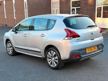 Used Peugeot 3008 2016 for sale - 79440592: Photo