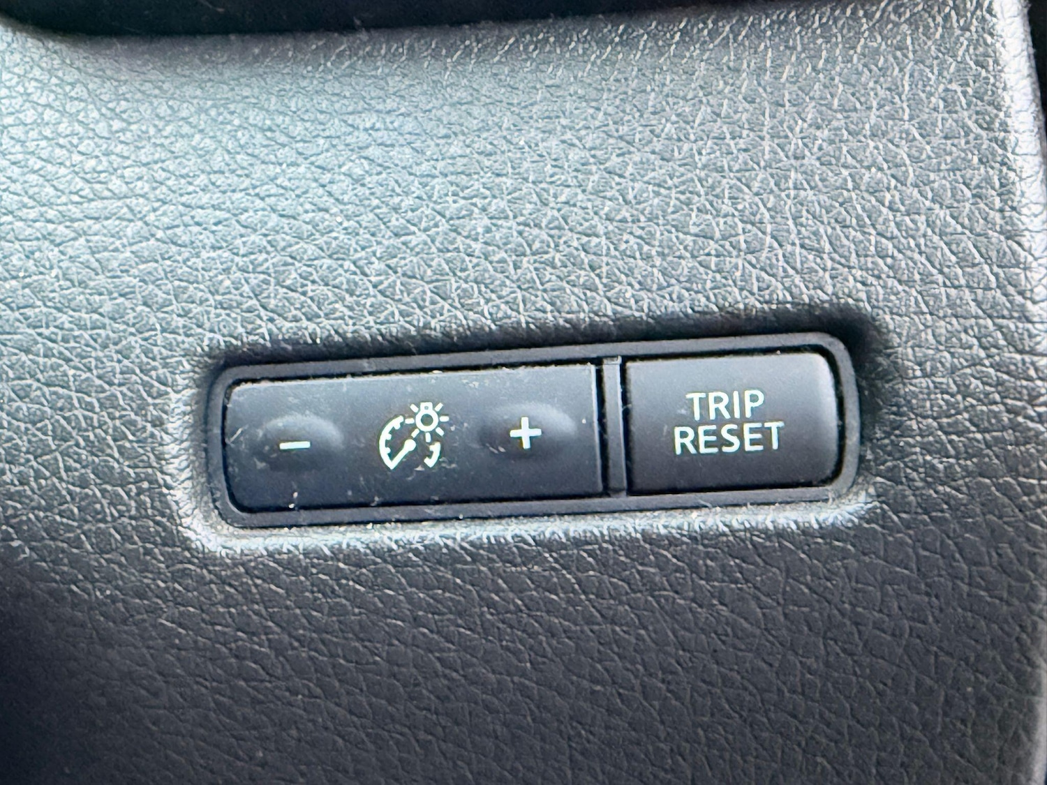 Used Nissan X-Trail 2015 for sale - 78205275: Photo 22