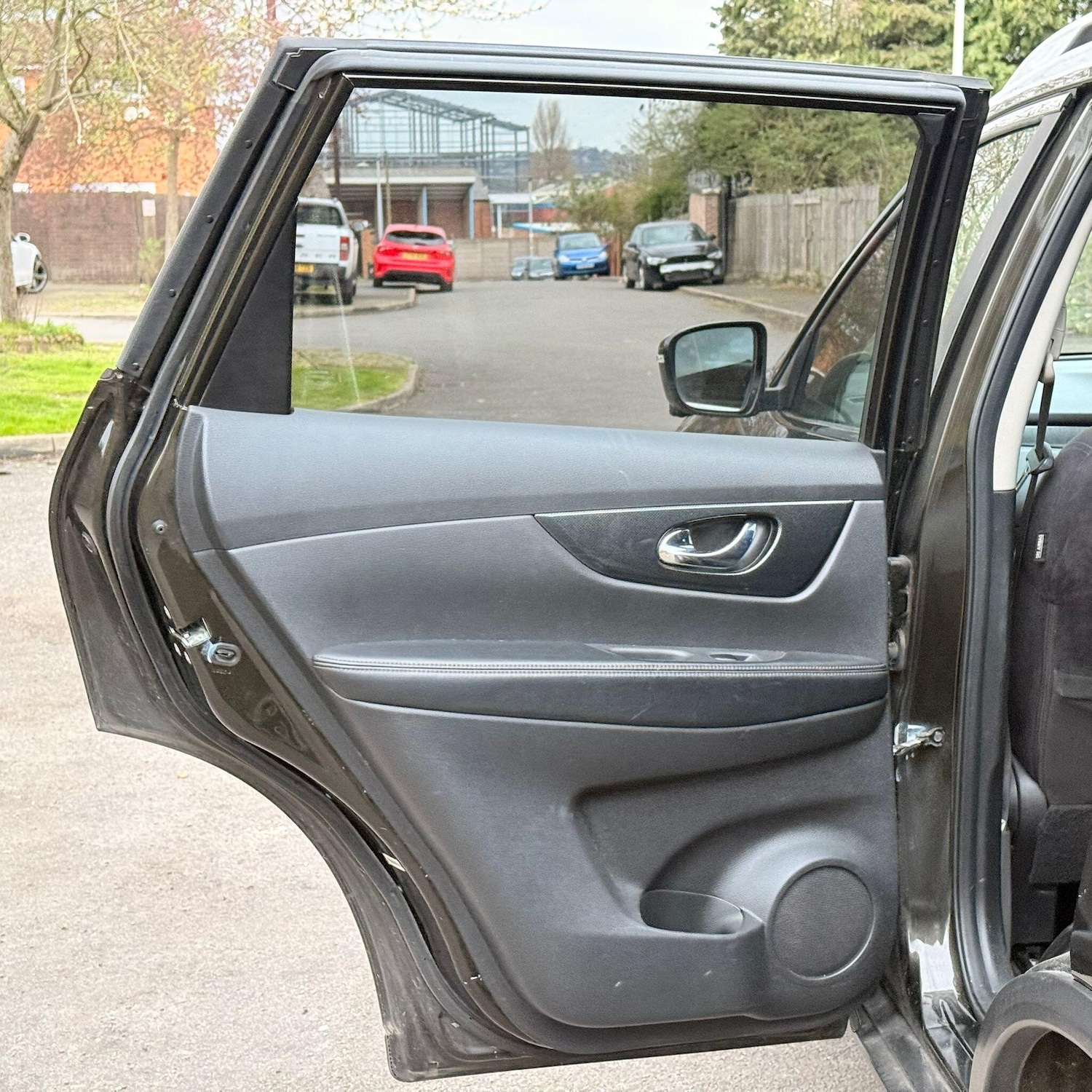 Used Nissan X-Trail 2015 for sale - 78205275: Photo 29