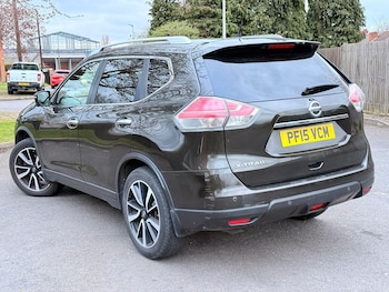 Used Nissan X-Trail 2015 for sale - 78205275: Photo