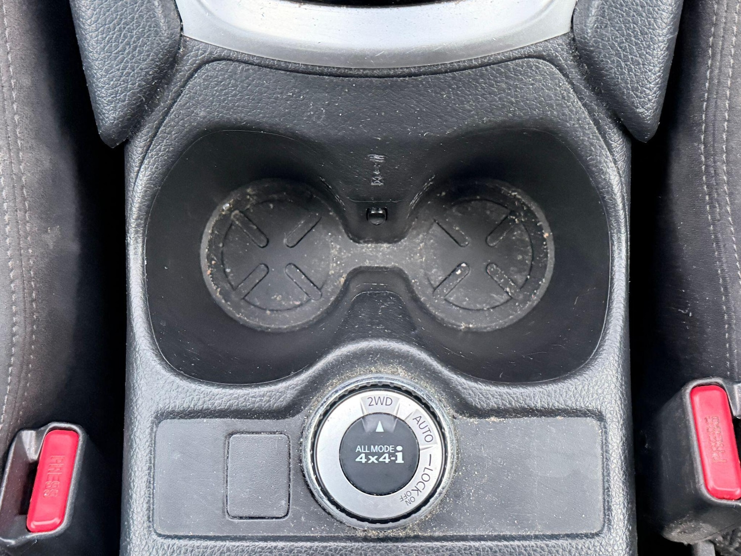 Used Nissan X-Trail 2015 for sale - 78205275: Photo 46