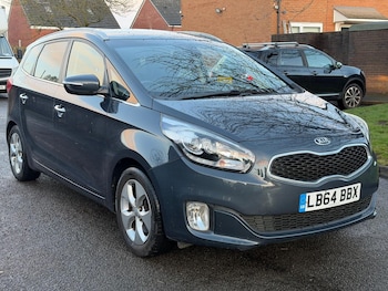 Used Kia Carens 2015 for sale - 77564795: Photo