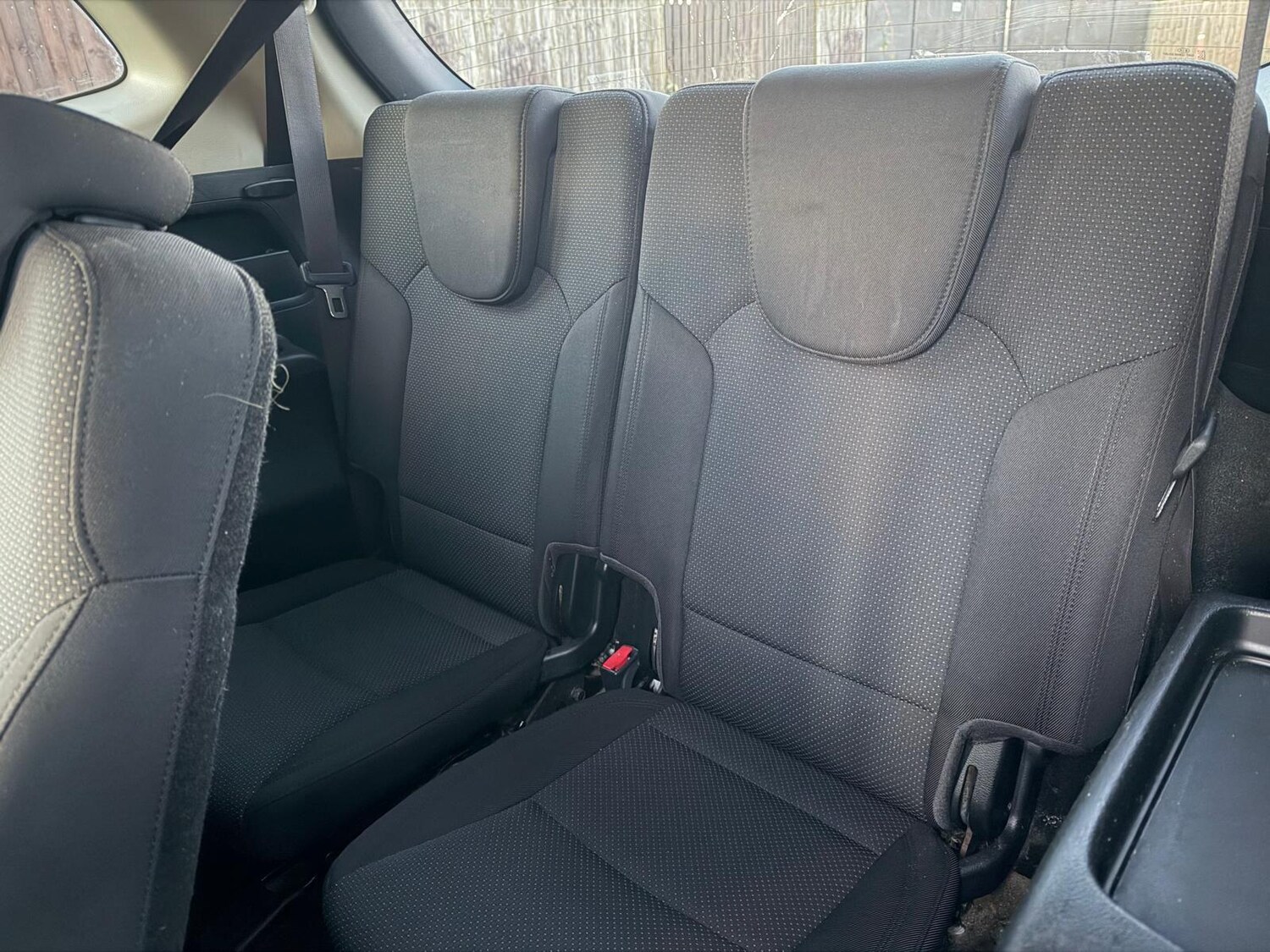 Used Kia Carens for sale - 77564795: Photo 20