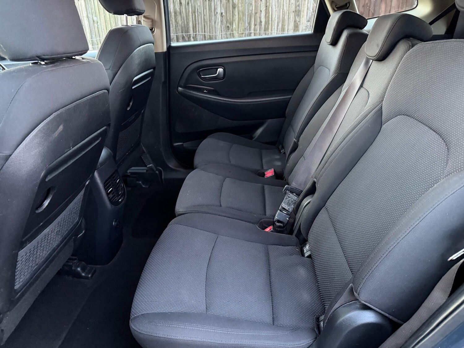 Used Kia Carens for sale - 77564795: Photo 22