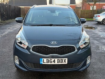 Used Kia Carens 2015 for sale - 77564795: Photo