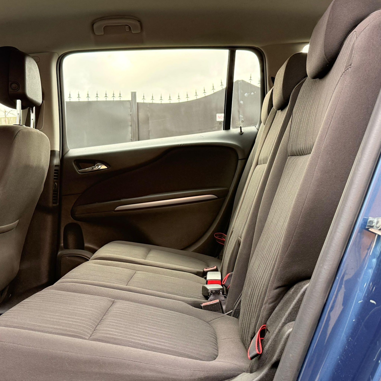 Used Vauxhall Zafira 2016 for sale - 77645914: Photo 32