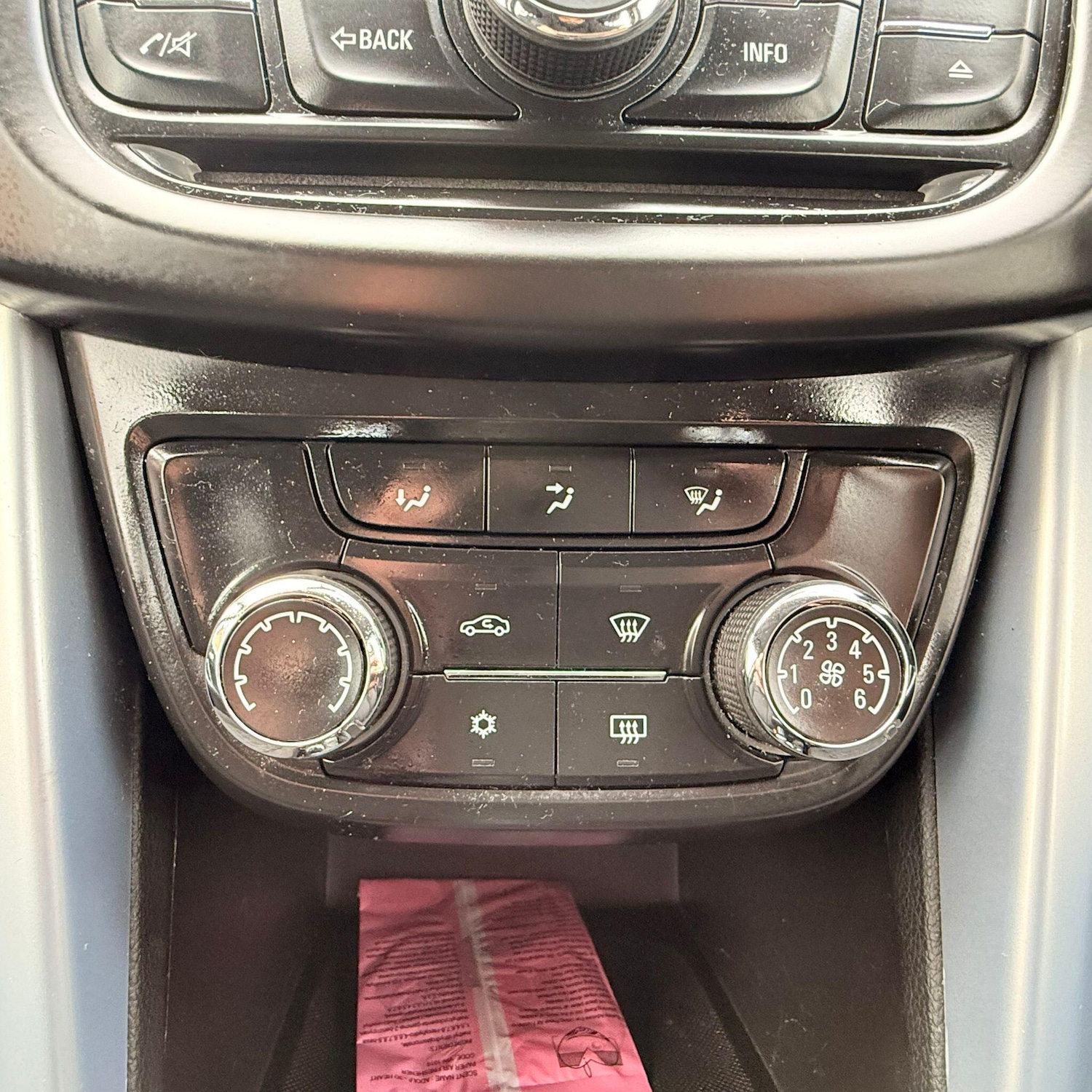 Used Vauxhall Zafira 2016 for sale - 77645914: Photo 37