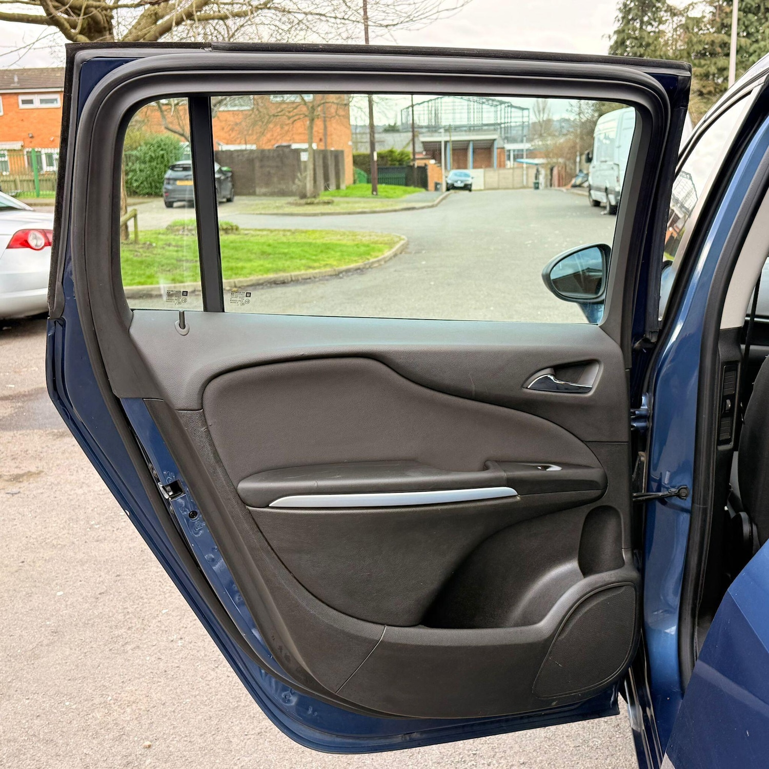 Used Vauxhall Zafira 2016 for sale - 77645914: Photo 41