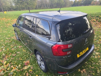 Used Citroen C4 Grand Picasso 2016 for sale - 76192890: Photo