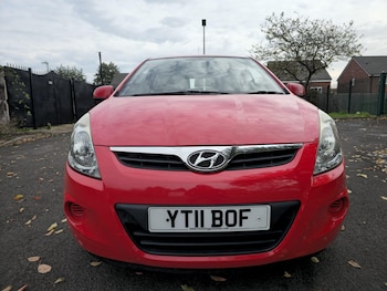 Used Hyundai i20 2011 for sale - 76192891: Photo