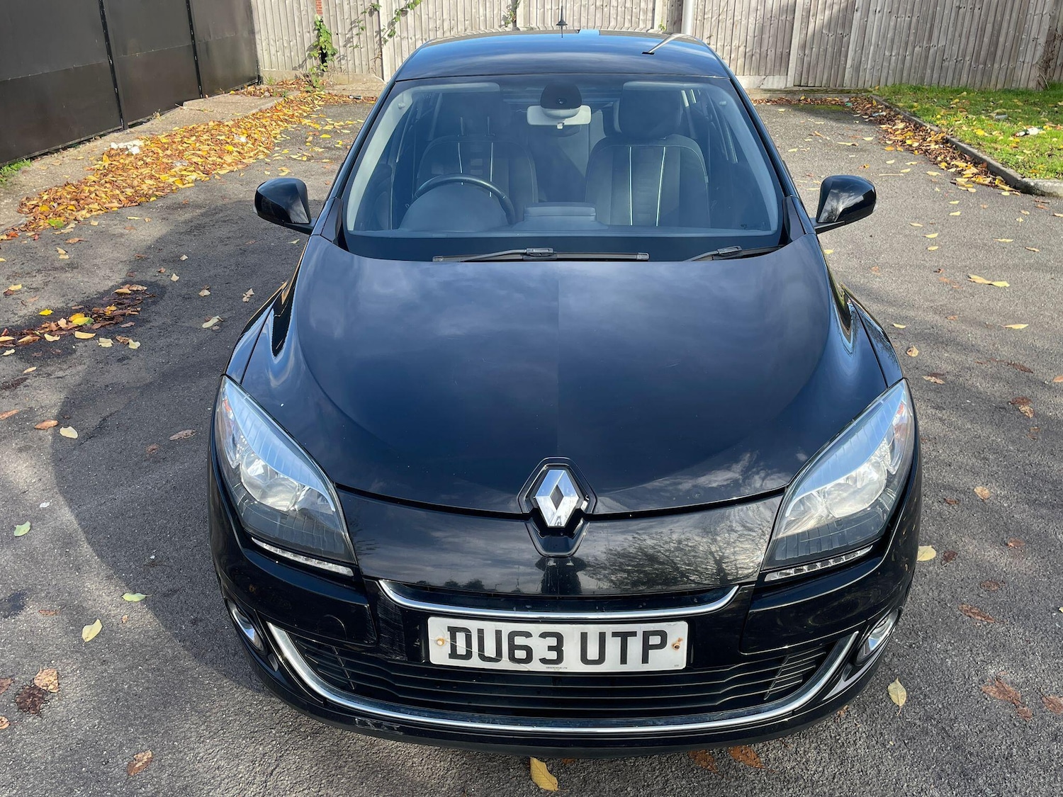 Used Renault Megane 2013 for sale - 76398119: Photo 2
