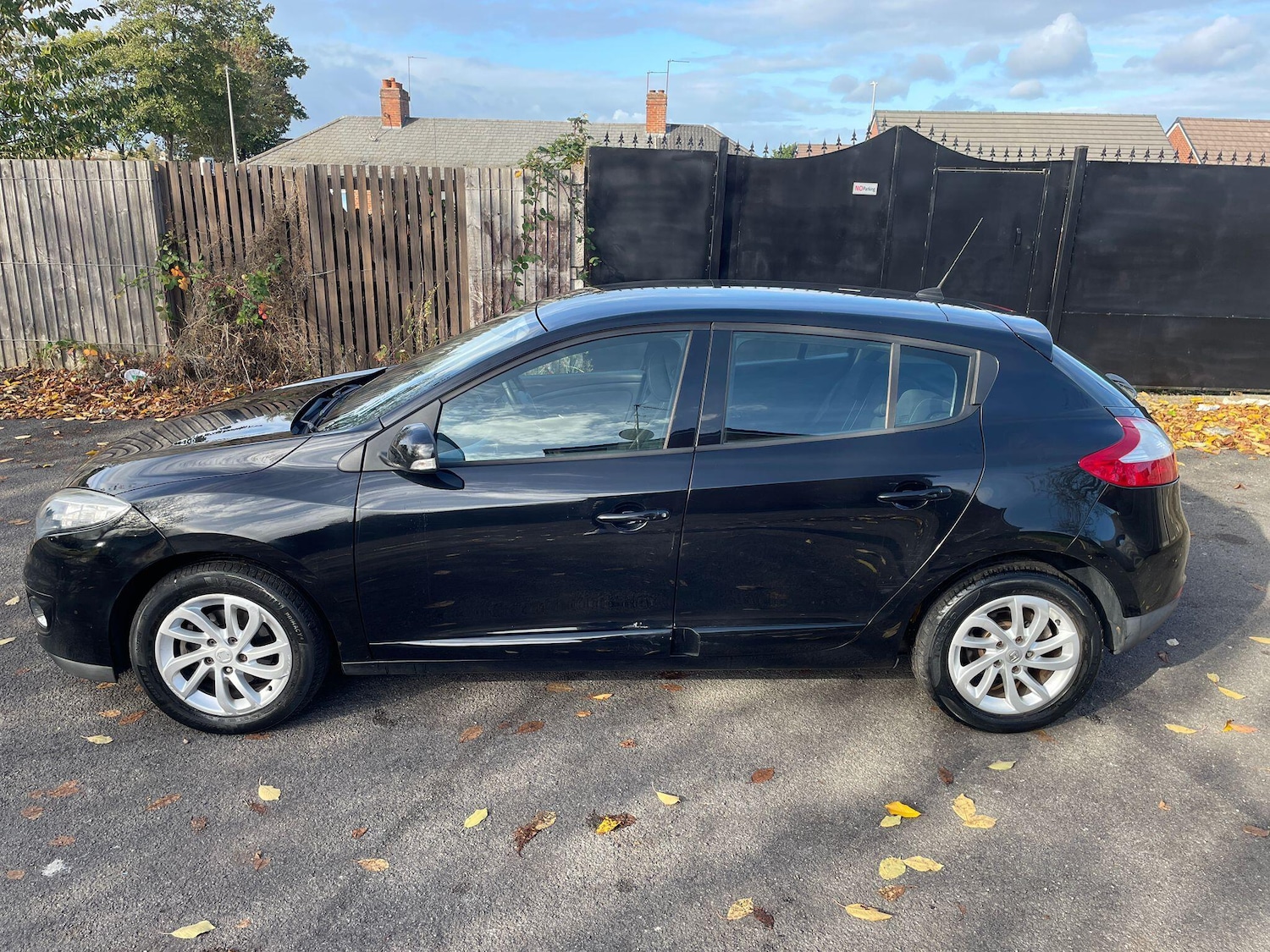 Used Renault Megane 2013 for sale - 76398119: Photo 4