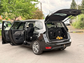 Used Citroen Grand C4 Picasso 2015 for sale - 78561209: Photo