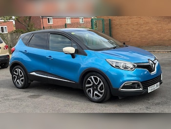 Used Renault Captur 2015 for sale - 79532279: Photo