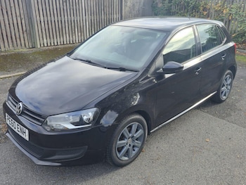 Used Volkswagen Polo 2010 for sale - 76192901: Photo