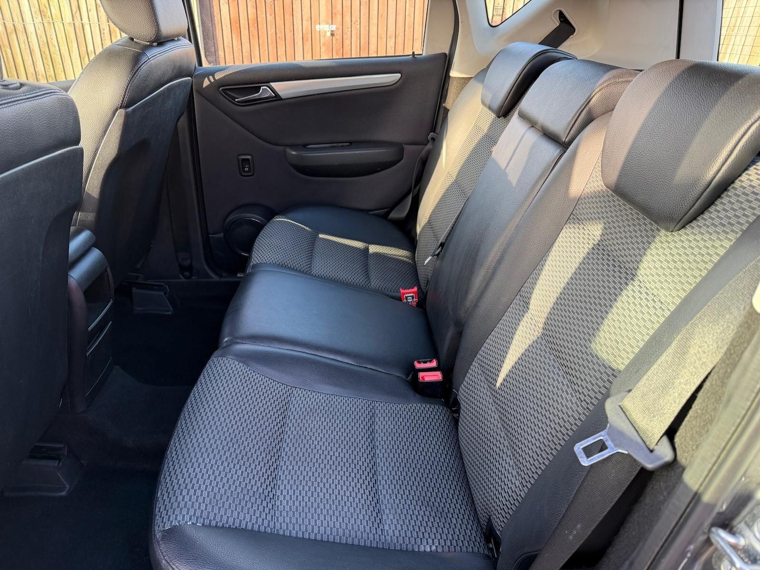 Used Mercedes-Benz A-Class 2009 for sale - 76964393: Photo 20