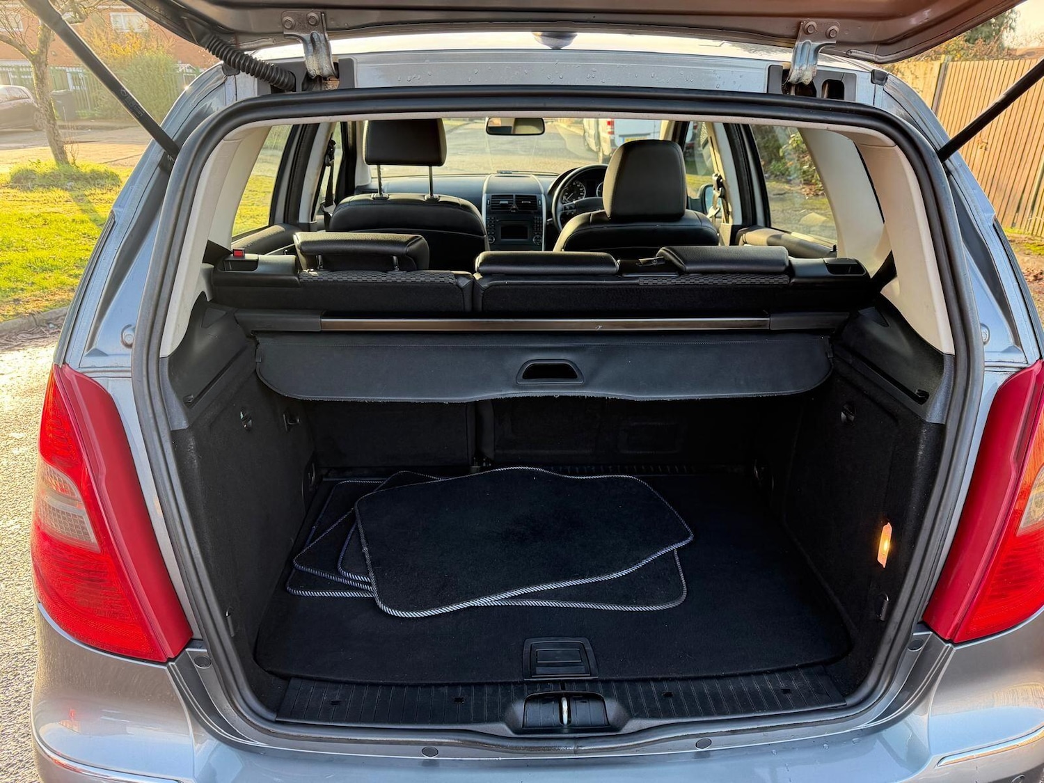 Used Mercedes-Benz A-Class 2009 for sale - 76964393: Photo 35