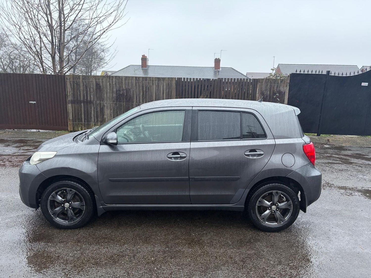 Used Toyota Urban Cruiser 2010 for sale - 77424964: Photo 14