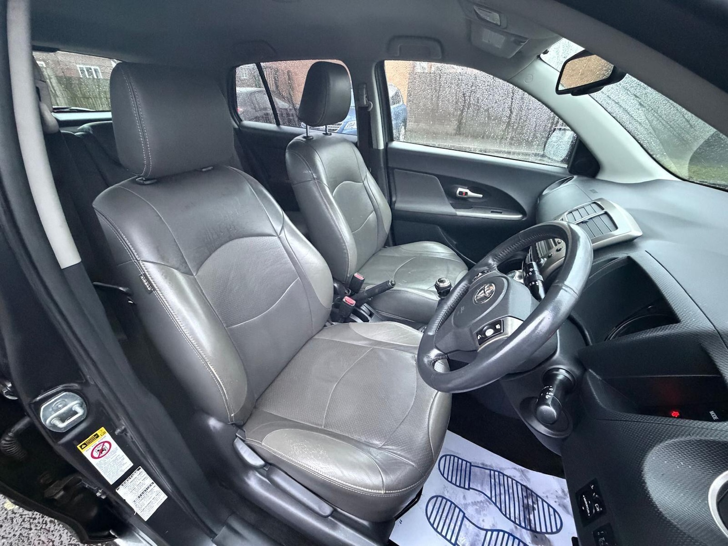 Used Toyota Urban Cruiser 2010 for sale - 77424964: Photo 33