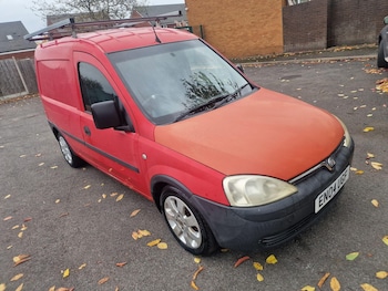 2004 (04) - 1.7 Di 1700 3dr