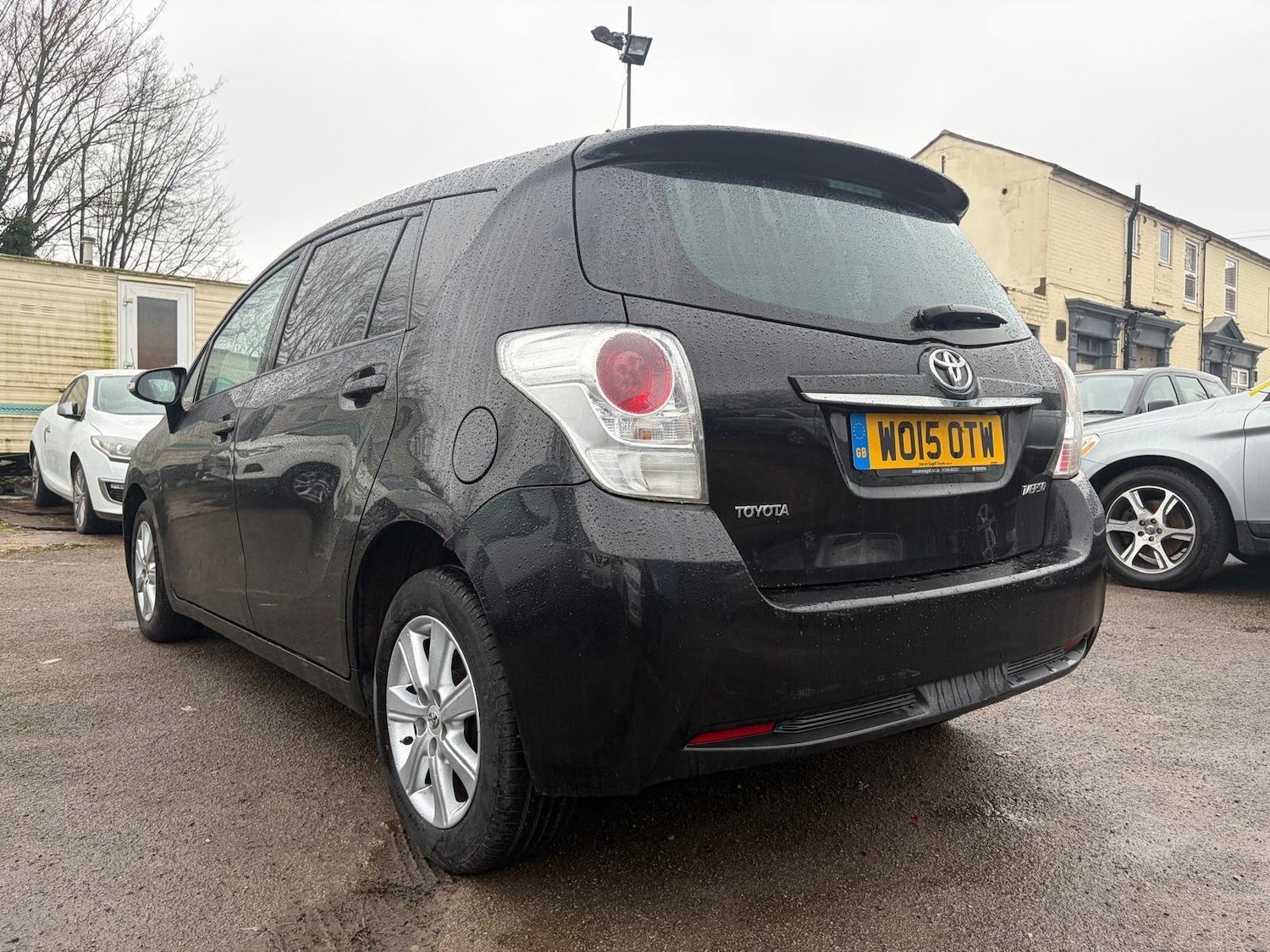 Used Toyota Verso 2015 for sale - 77291161: Photo 4