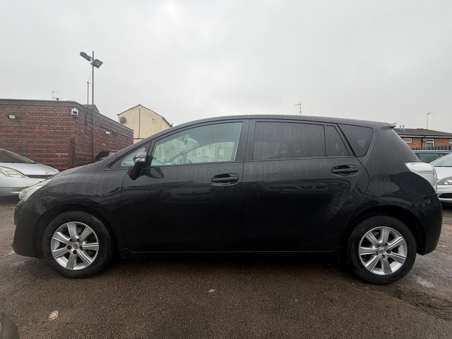Used Toyota Verso 2015 for sale - 77291161: Photo 5