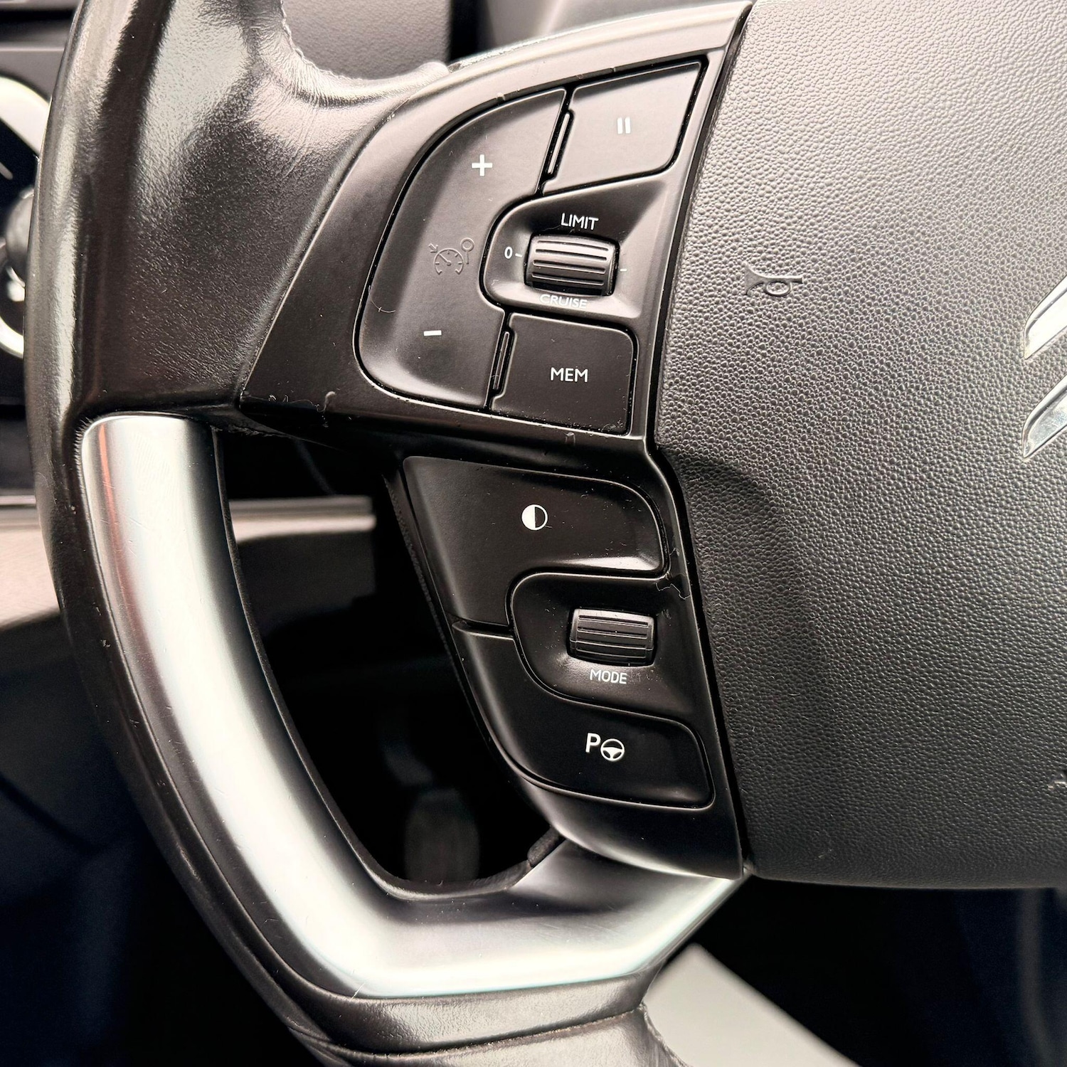 Used Citroen Grand C4 Picasso 2015 for sale - 78062706: Photo 34