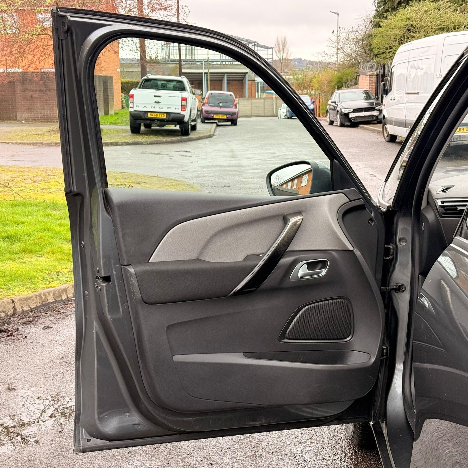 Used Citroen Grand C4 Picasso 2015 for sale - 78062706: Photo 41