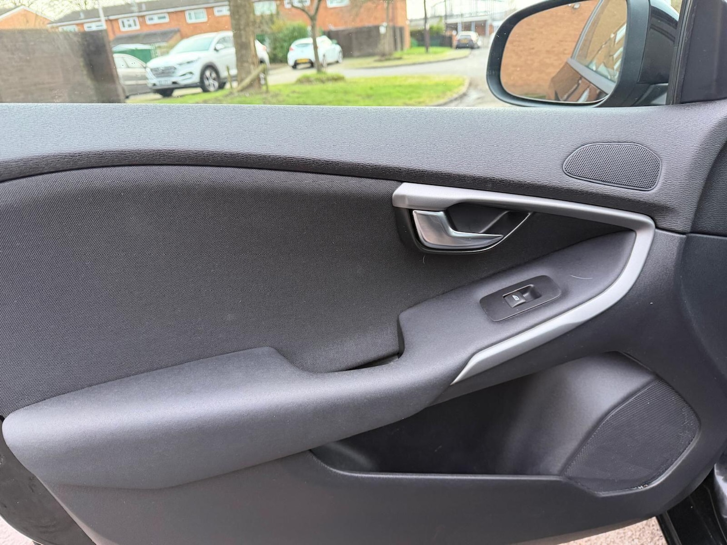 Used Volvo V40 for sale - 77315452: Photo 30