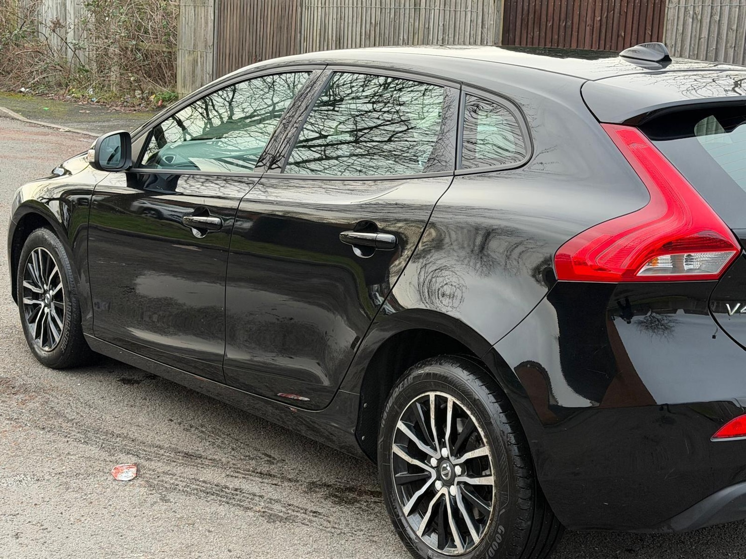 Used Volvo V40 for sale - 77315452: Photo 4