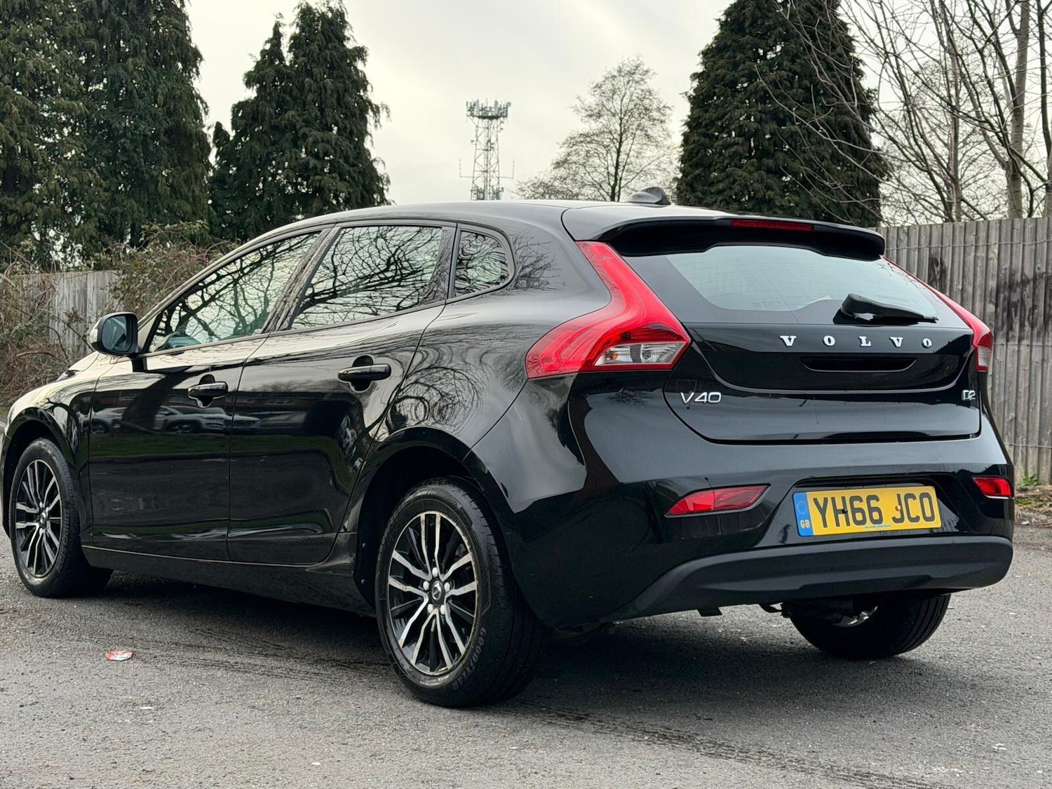 Used Volvo V40 for sale - 77315452: Photo 5