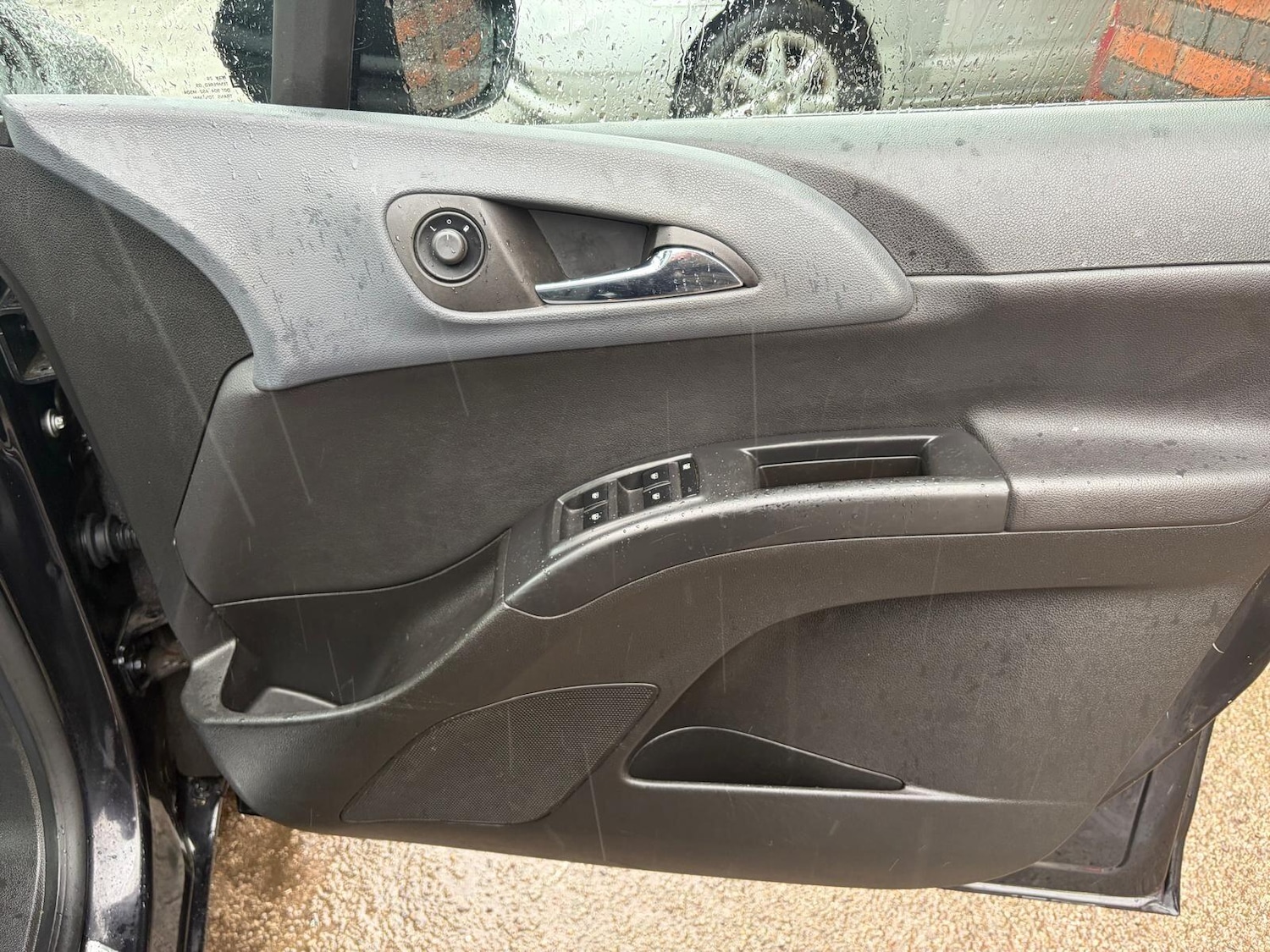 Used Vauxhall Meriva 2010 for sale - 77468115: Photo 41