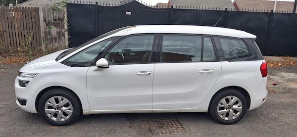 Used Citroen C4 Grand Picasso 2015 for sale - 76239358: Photo 15