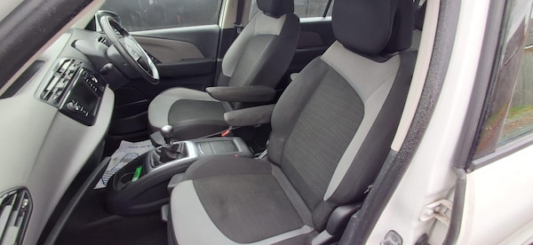 Used Citroen C4 Grand Picasso 2015 for sale - 76239358: Photo 30