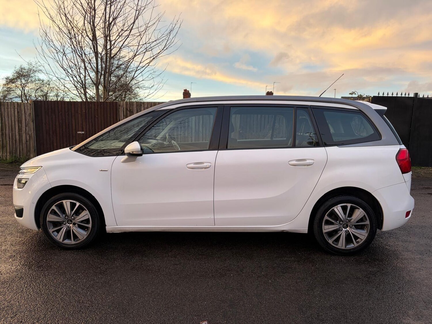 Used Citroen C4 Grand Picasso for sale - 77484223: Photo 16