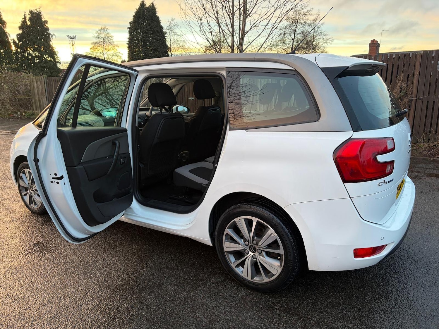 Used Citroen C4 Grand Picasso for sale - 77484223: Photo 5