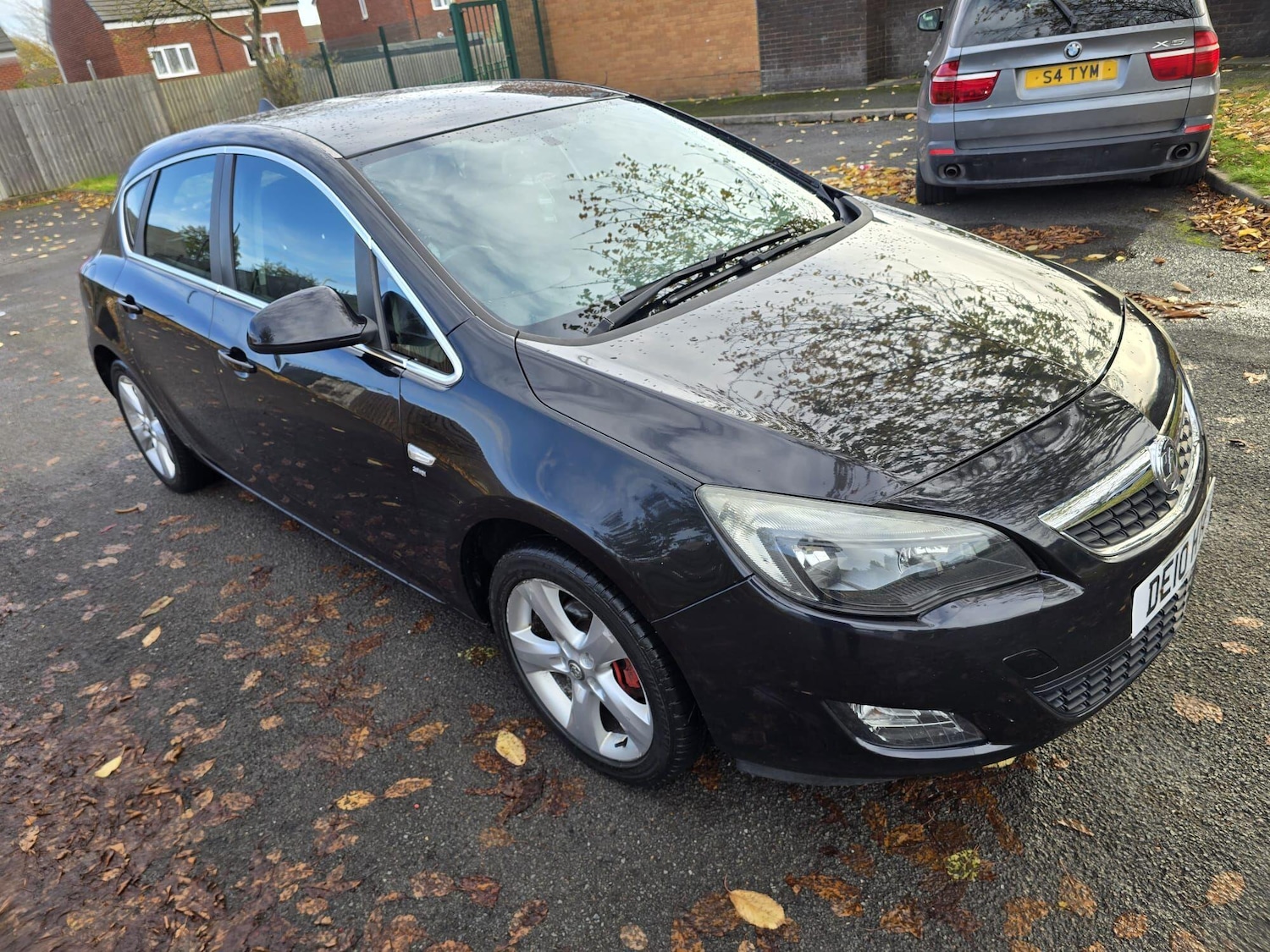 Used Vauxhall Astra 2010 for sale - 76398484: Photo 1
