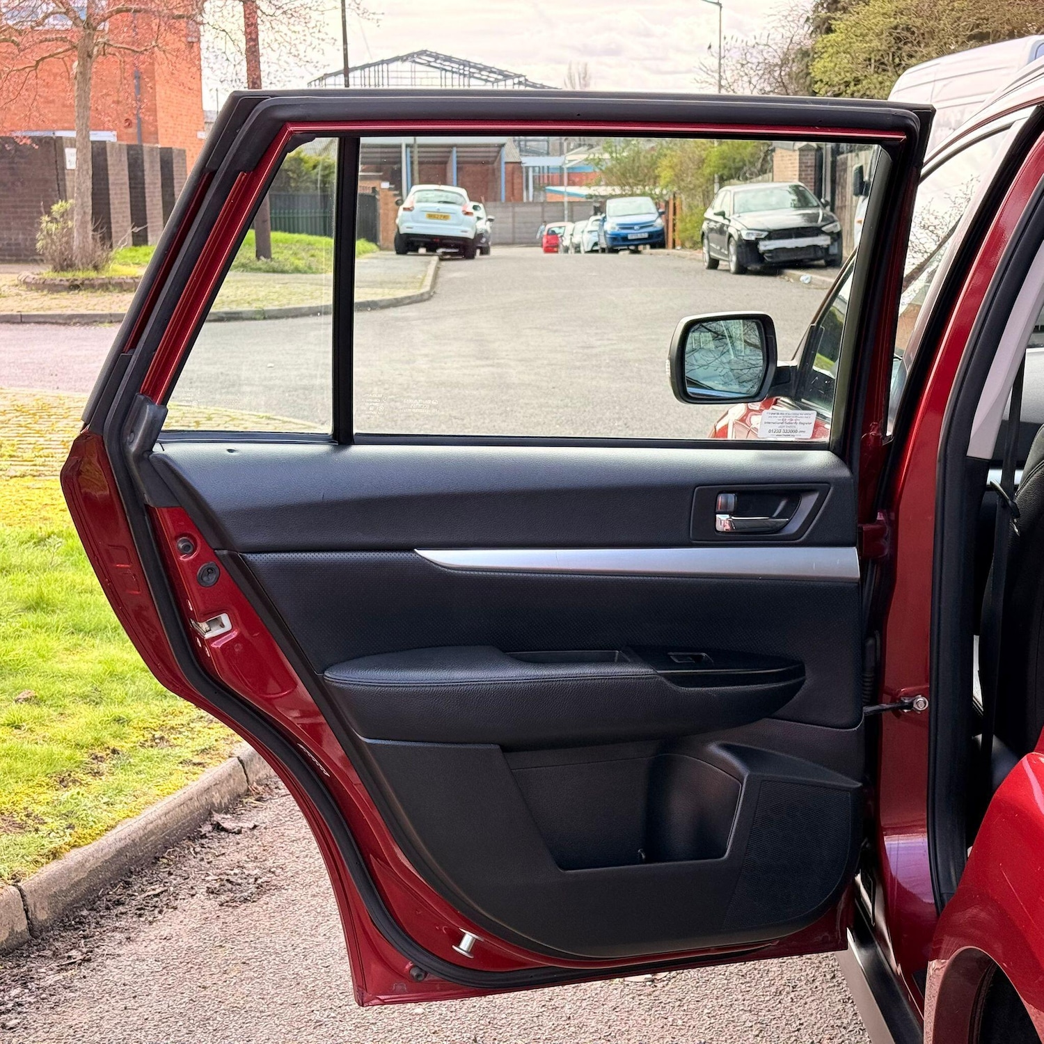 Used Subaru Outback 2011 for sale - 78034618: Photo 32