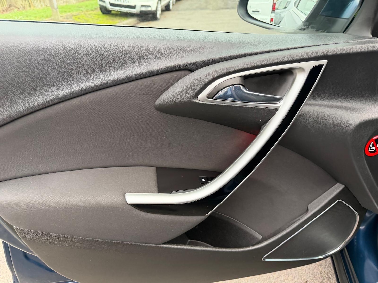 Used Vauxhall Astra 2010 for sale - 77314646: Photo 26