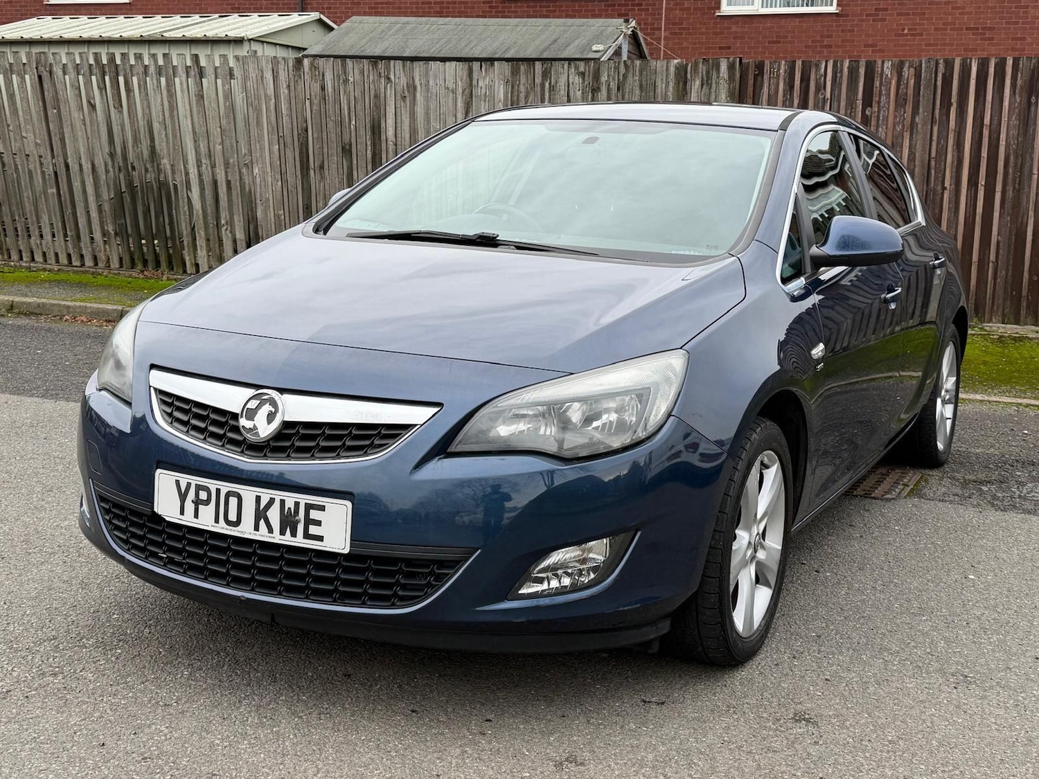 Used Vauxhall Astra 2010 for sale - 77314646: Photo 3