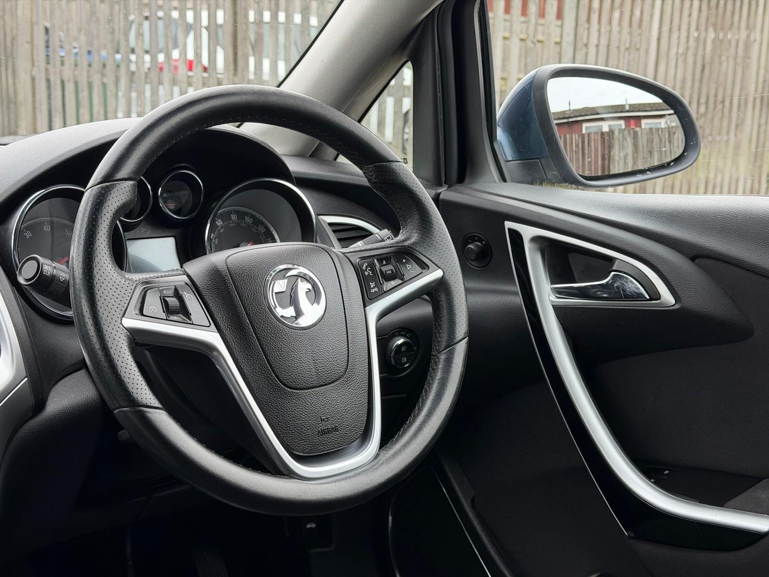 Used Vauxhall Astra 2010 for sale - 77314646: Photo 36