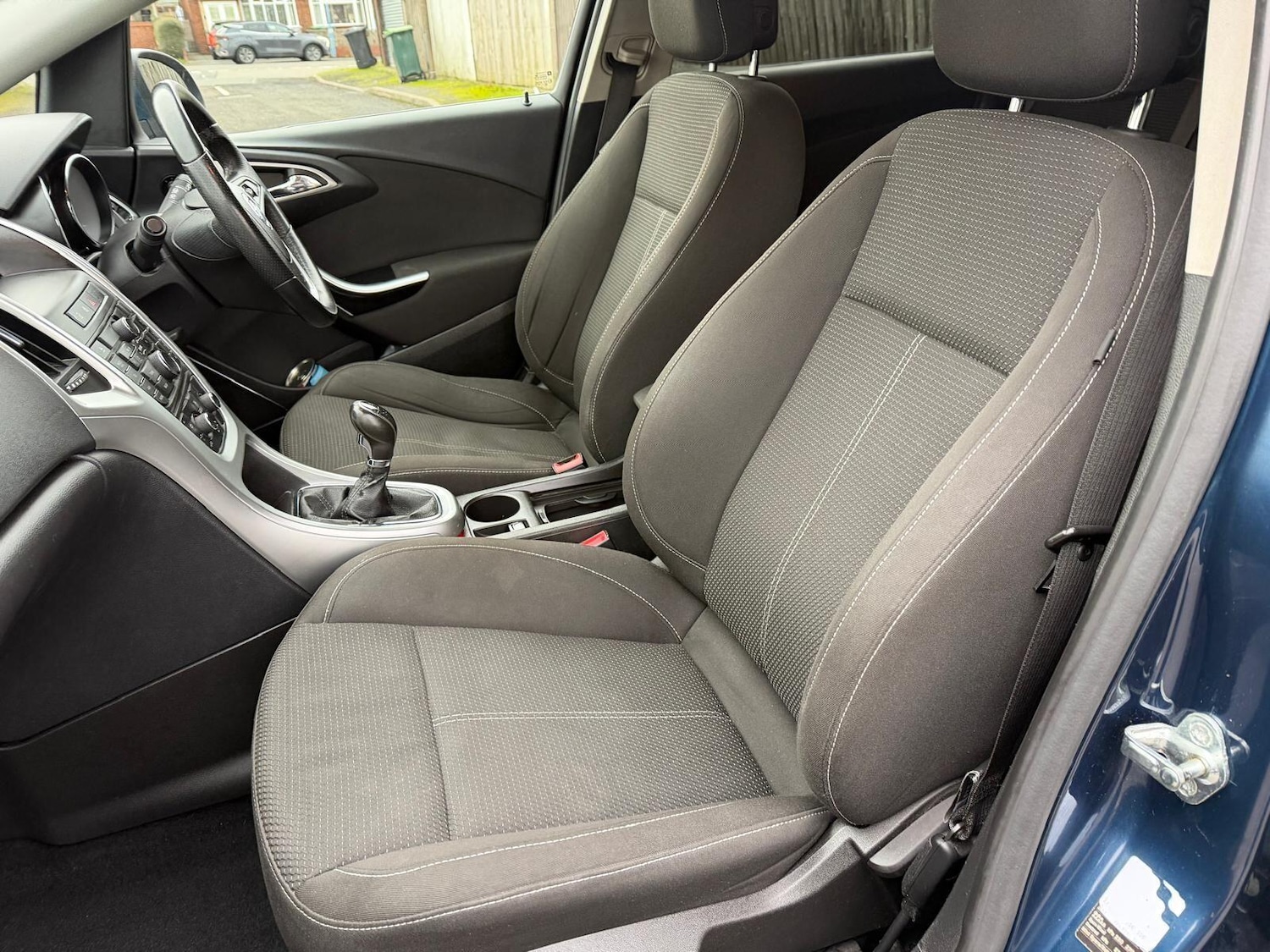 Used Vauxhall Astra 2010 for sale - 77314646: Photo 38