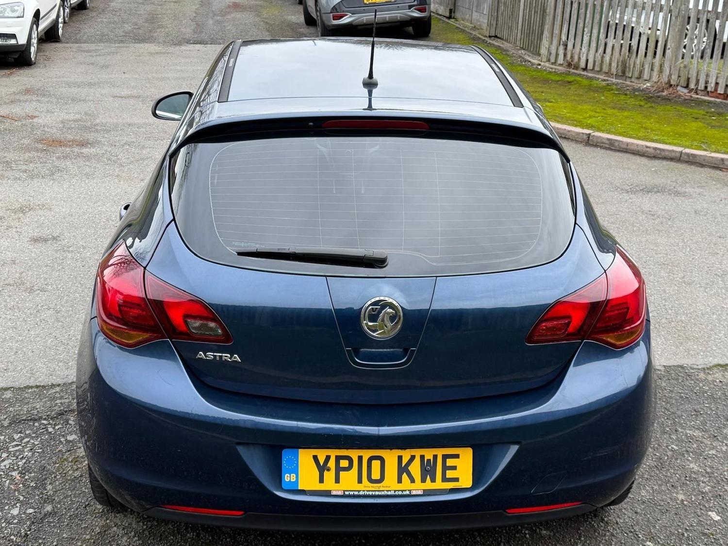 Used Vauxhall Astra 2010 for sale - 77314646: Photo 6