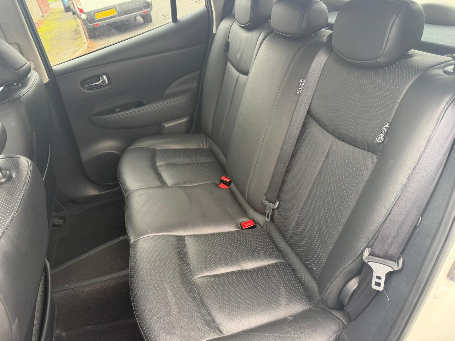 Used Nissan Leaf 2017 for sale - 76728335: Photo 16