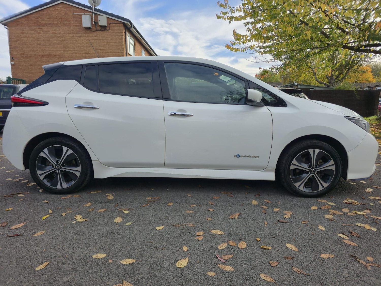 Used Nissan Leaf 2020 for sale - 76349141: Photo 24