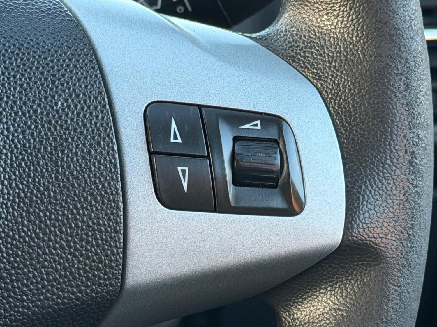 Used Vauxhall Corsa 2009 for sale - 77238166: Photo 20