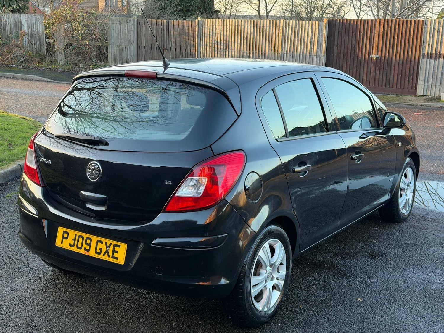 Used Vauxhall Corsa 2009 for sale - 77238166: Photo 9